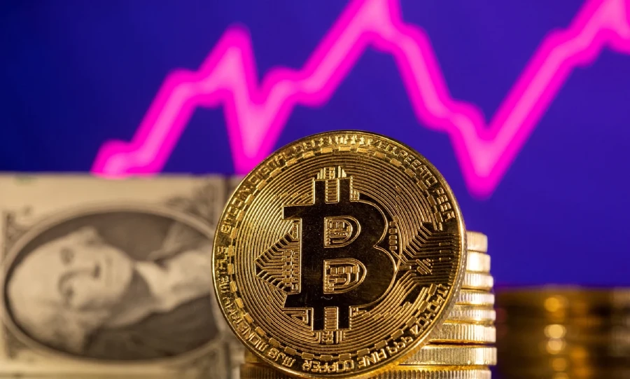 بیت کوین نزدیک به رکورد تاریخی